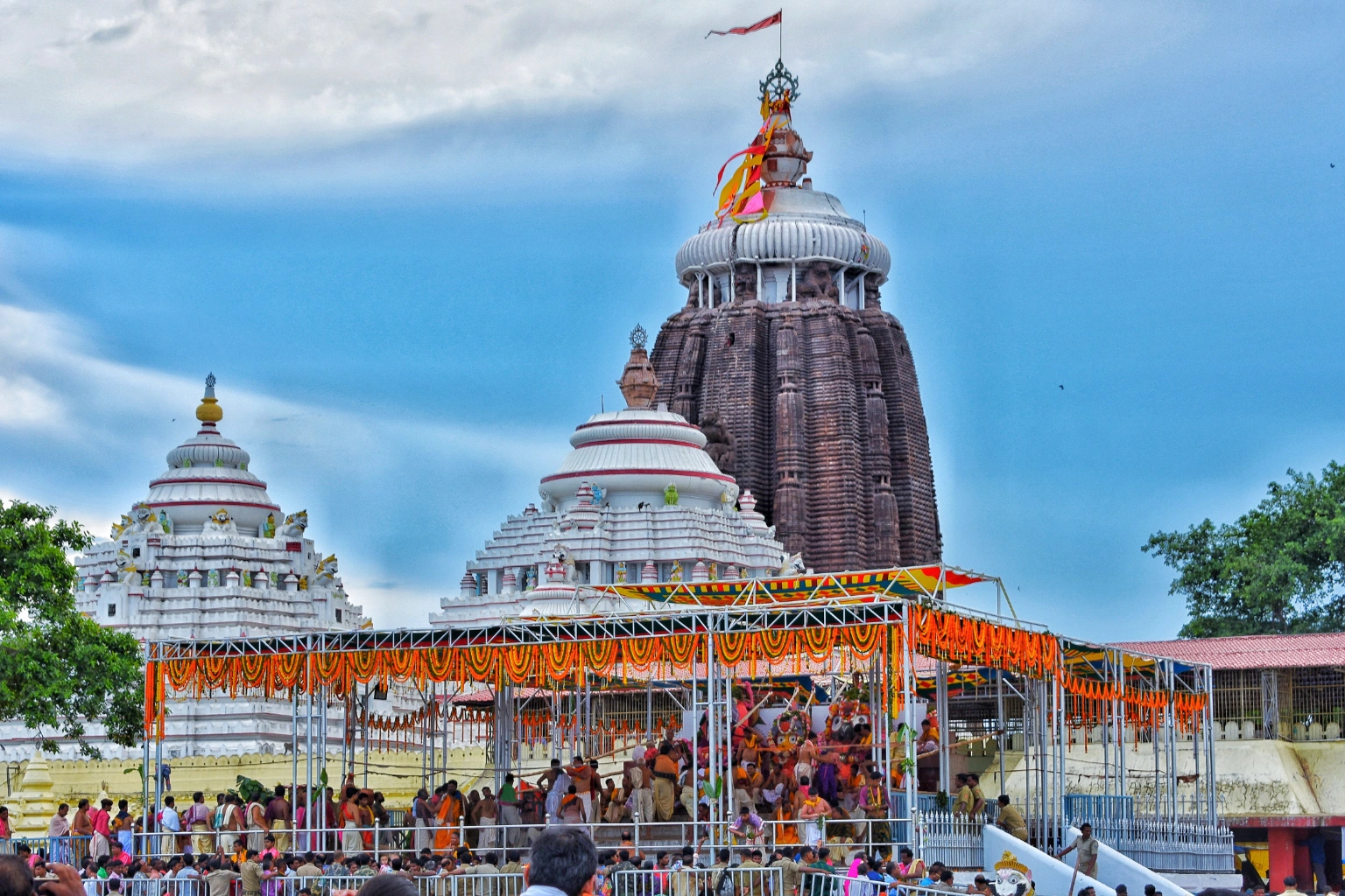 Stay Jagannath Puri accommodation near Jagannath Temple for pilgrims