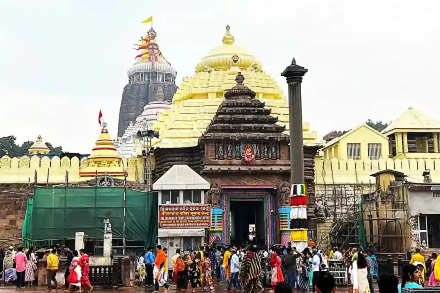 Stay Jagannath Puri hotel near Jagannath Temple Puri with comfortable rooms